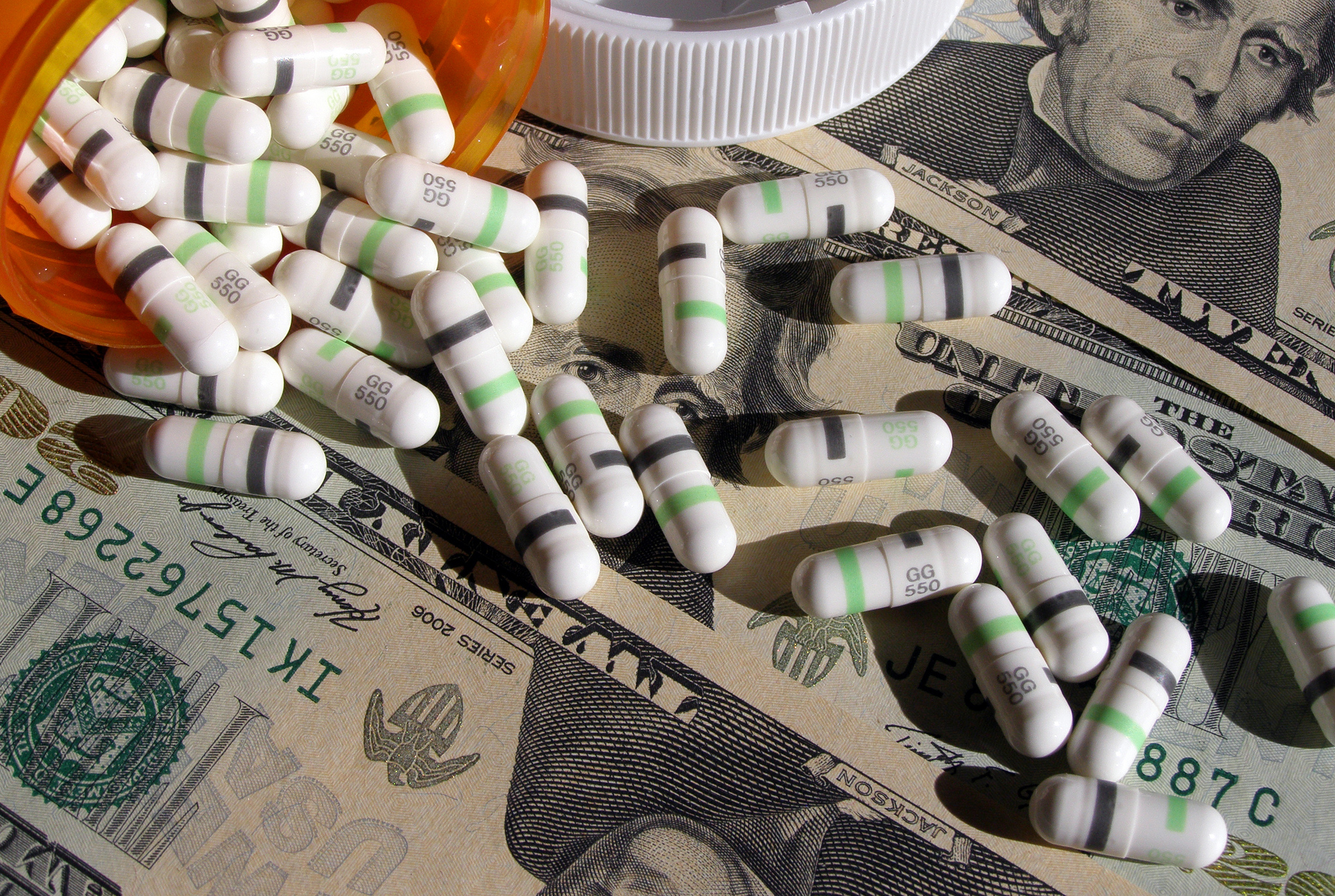 4 Ways To Get Help Paying For Expensive Medications