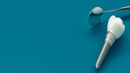 metal dental implants