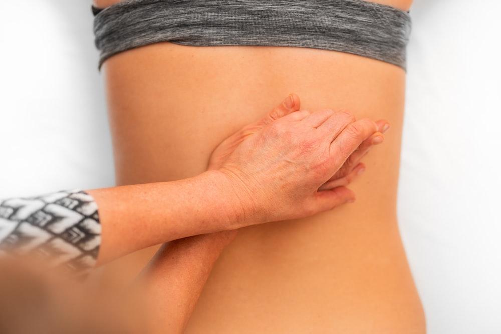 physiotherapy massage back