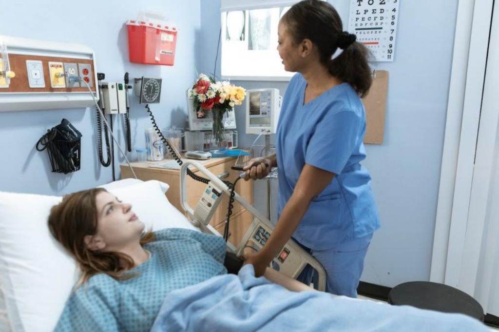 patient with nurse bed