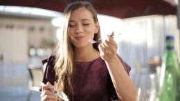 eating happy and well